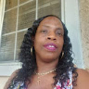 Meet your Posher, Lencia